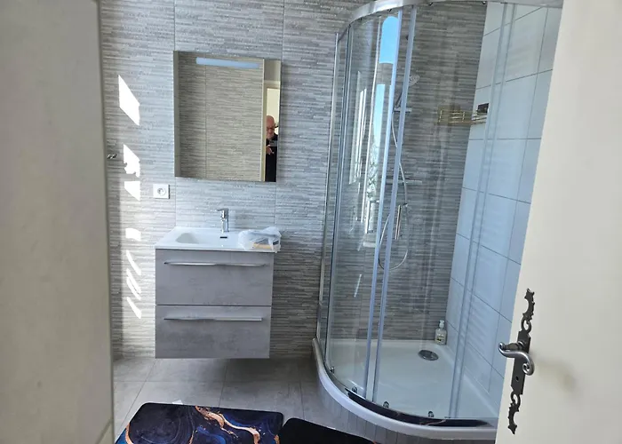 Le Bureau Casa de hóspedes Saint-Mars-sur-la-Futaie