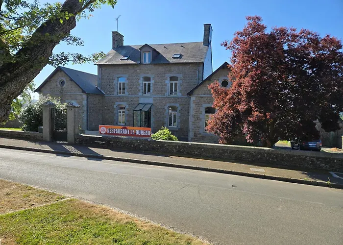 Le Bureau Casa de hóspedes Saint-Mars-sur-la-Futaie